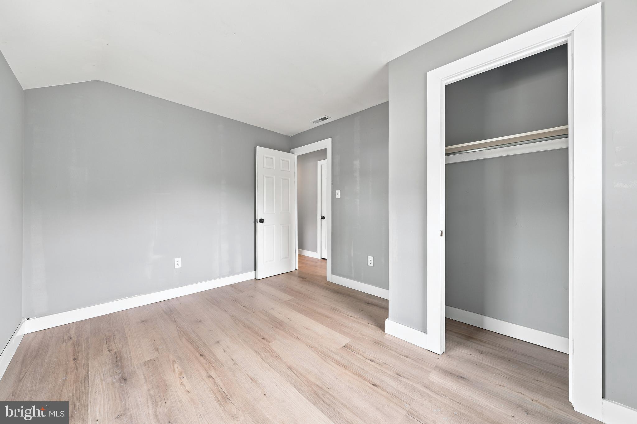 14 Buttonwood Road Stratford, NJ 08084 - Photo 23 of 35