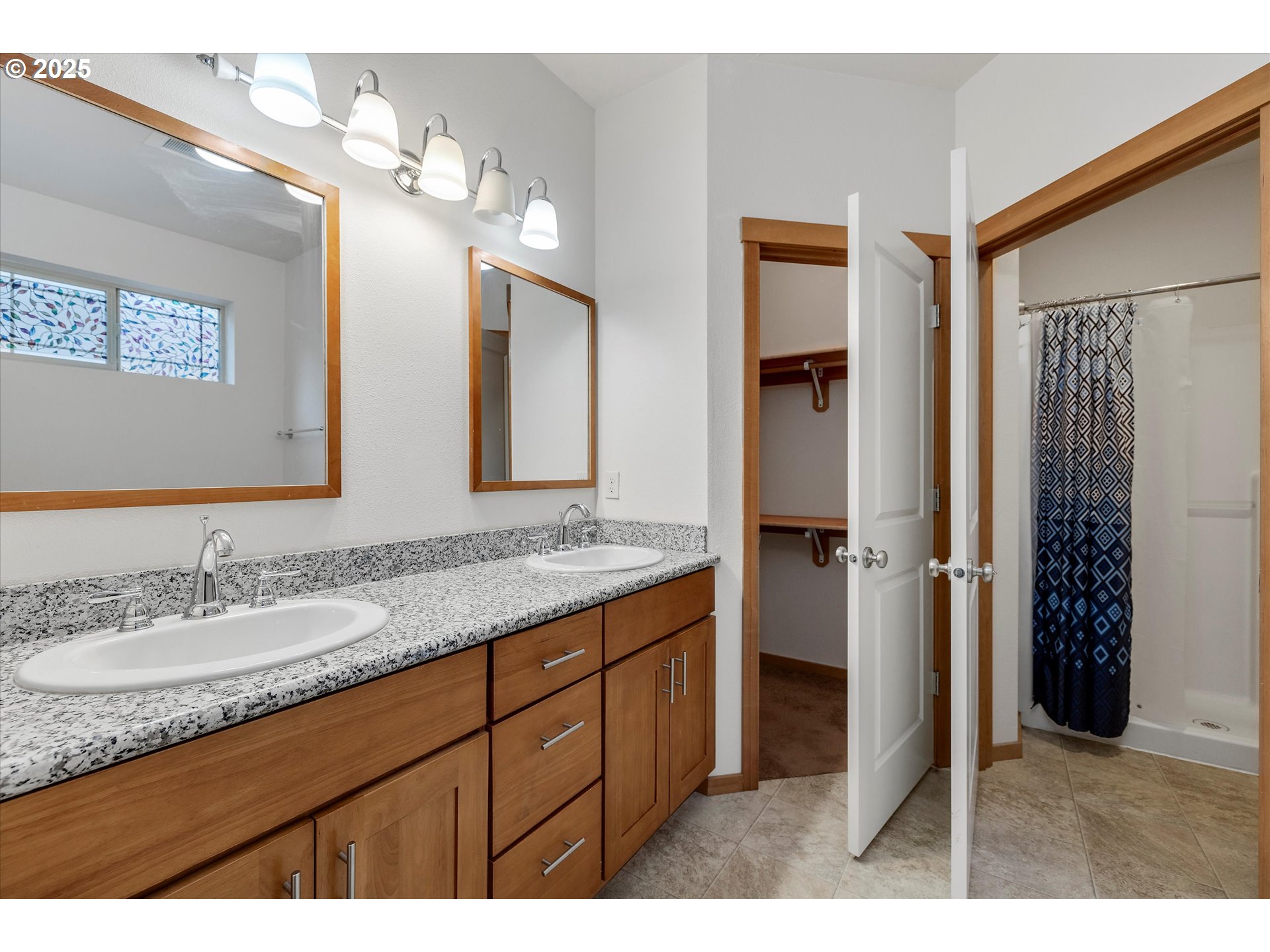 1002 Redtail Loop Hood River, OR 97031 - Photo 18 of 32 Gallery Image 18