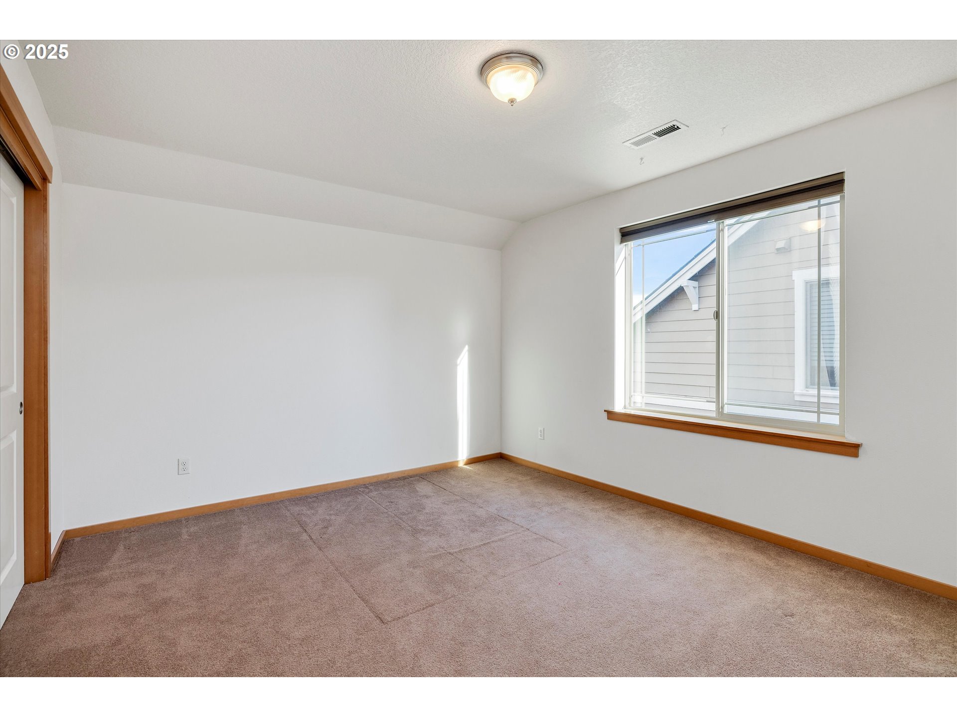 1002 Redtail Loop Hood River, OR 97031 - Photo 22 of 32 Gallery Image 22