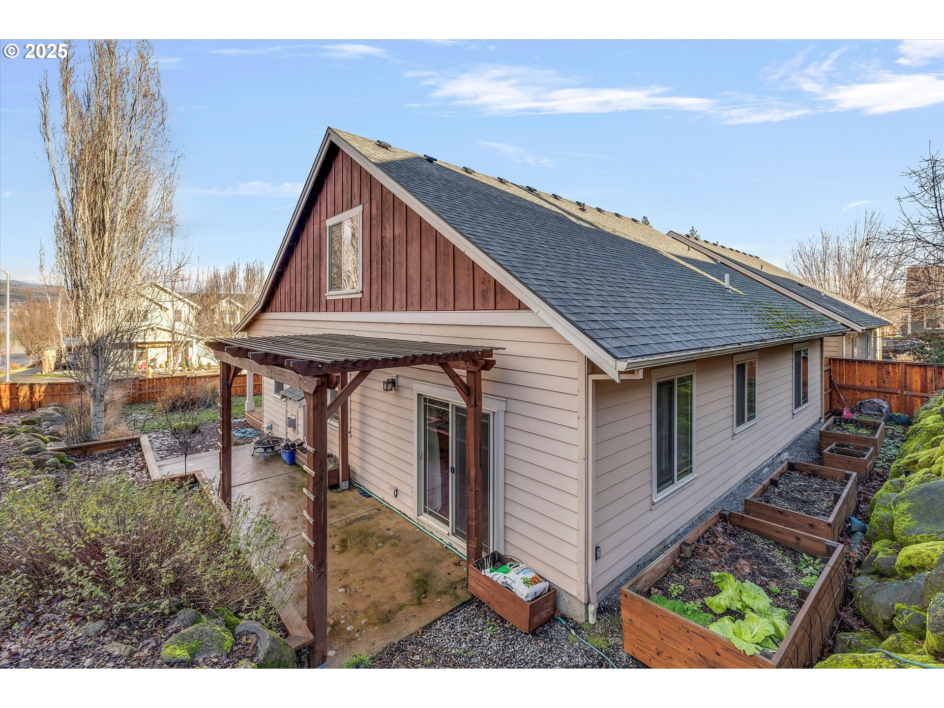 1002 Redtail Loop Hood River, OR 97031 - Photo 26 of 32 Gallery Image 26