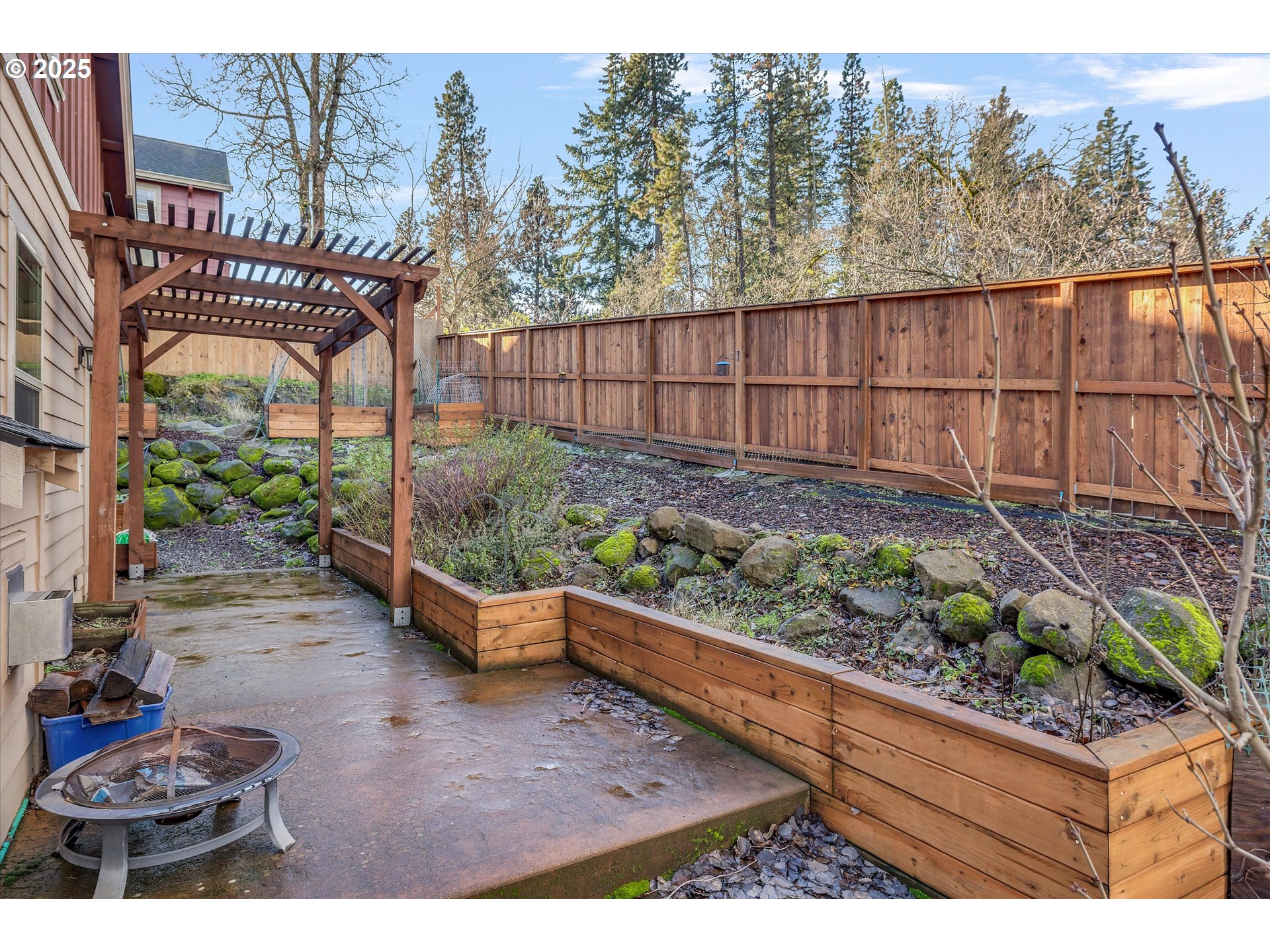 1002 Redtail Loop Hood River, OR 97031 - Photo 27 of 32 Gallery Image 27