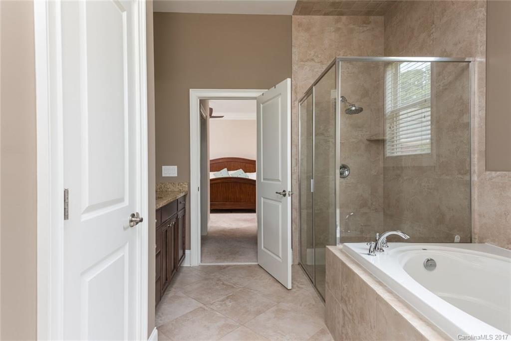 9711 Wheatfield Road, Unit 35 Charlotte, NC 28277 - Photo 12 of 22 Gallery Image 12