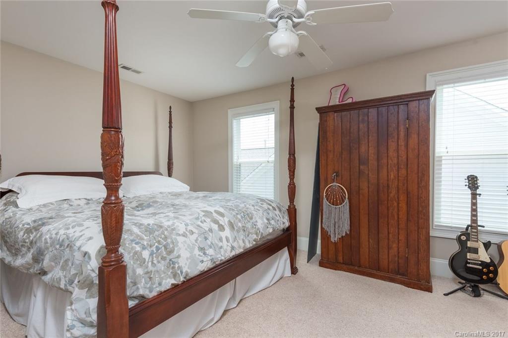 9711 Wheatfield Road, Unit 35 Charlotte, NC 28277 - Photo 14 of 22 Gallery Image 14
