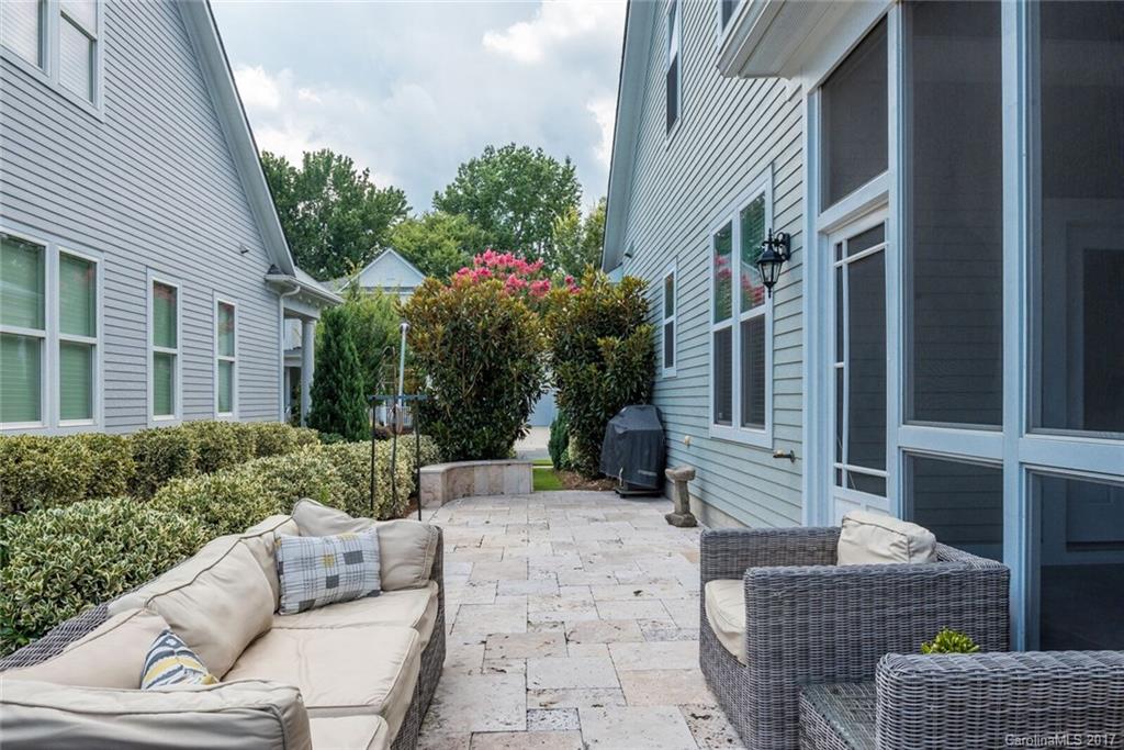 9711 Wheatfield Road, Unit 35 Charlotte, NC 28277 - Photo 17 of 22 Gallery Image 17