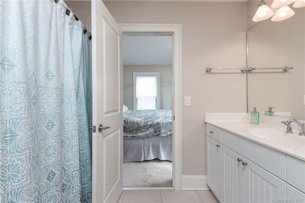 9711 Wheatfield Road, Unit 35 Charlotte, NC 28277 - Photo 18 of 22 Gallery Image 18