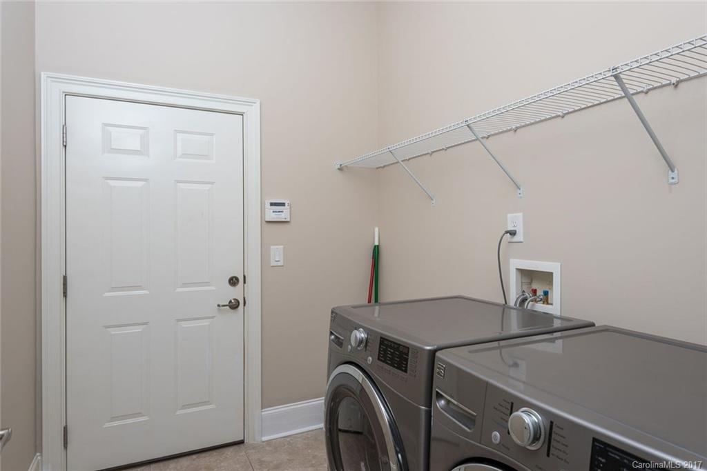 9711 Wheatfield Road, Unit 35 Charlotte, NC 28277 - Photo 8 of 22 Gallery Image 8