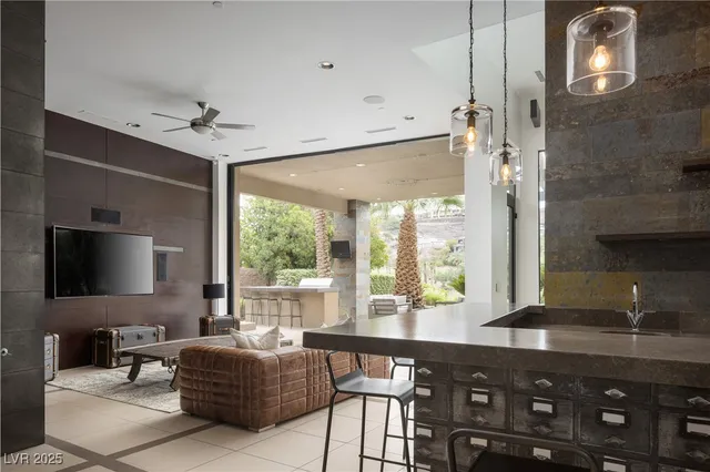 $19,999 | 1501 Foothills Village Drive, Henderson, NV 89012