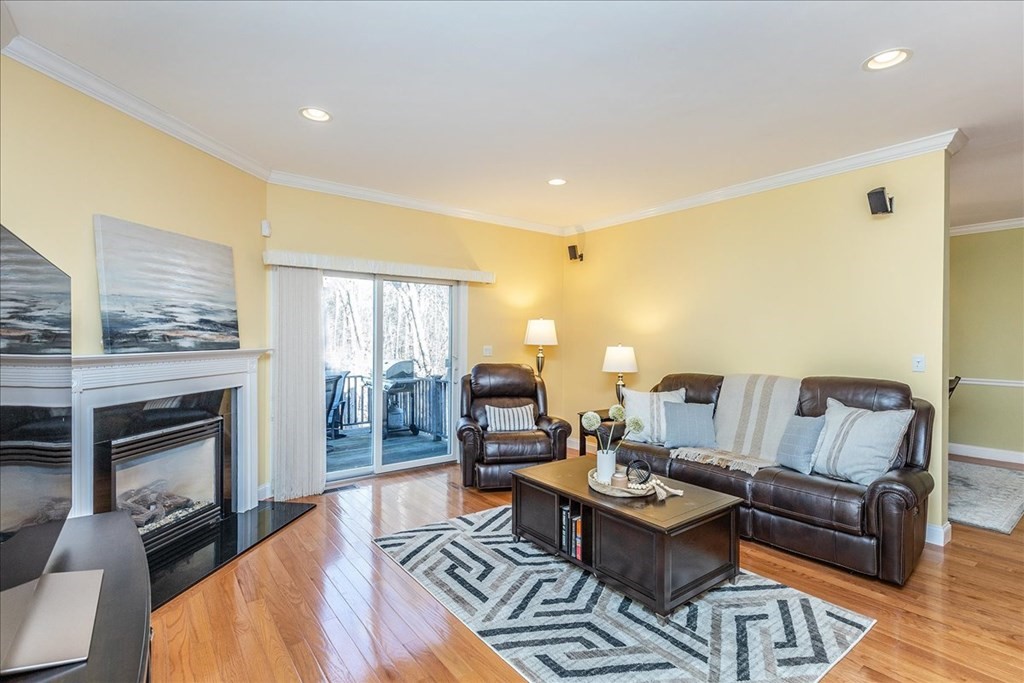 8 Sheldon Circle, Unit 8 Middleton, MA 01949 - Photo 12 of 42 Gallery Image 12