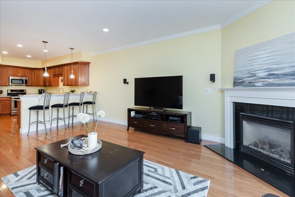 8 Sheldon Circle, Unit 8 Middleton, MA 01949 - Photo 13 of 42 Gallery Image 13