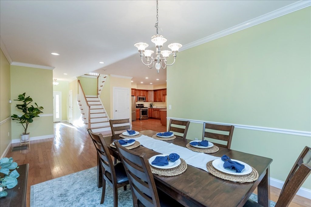 8 Sheldon Circle, Unit 8 Middleton, MA 01949 - Photo 8 of 42 Gallery Image 8