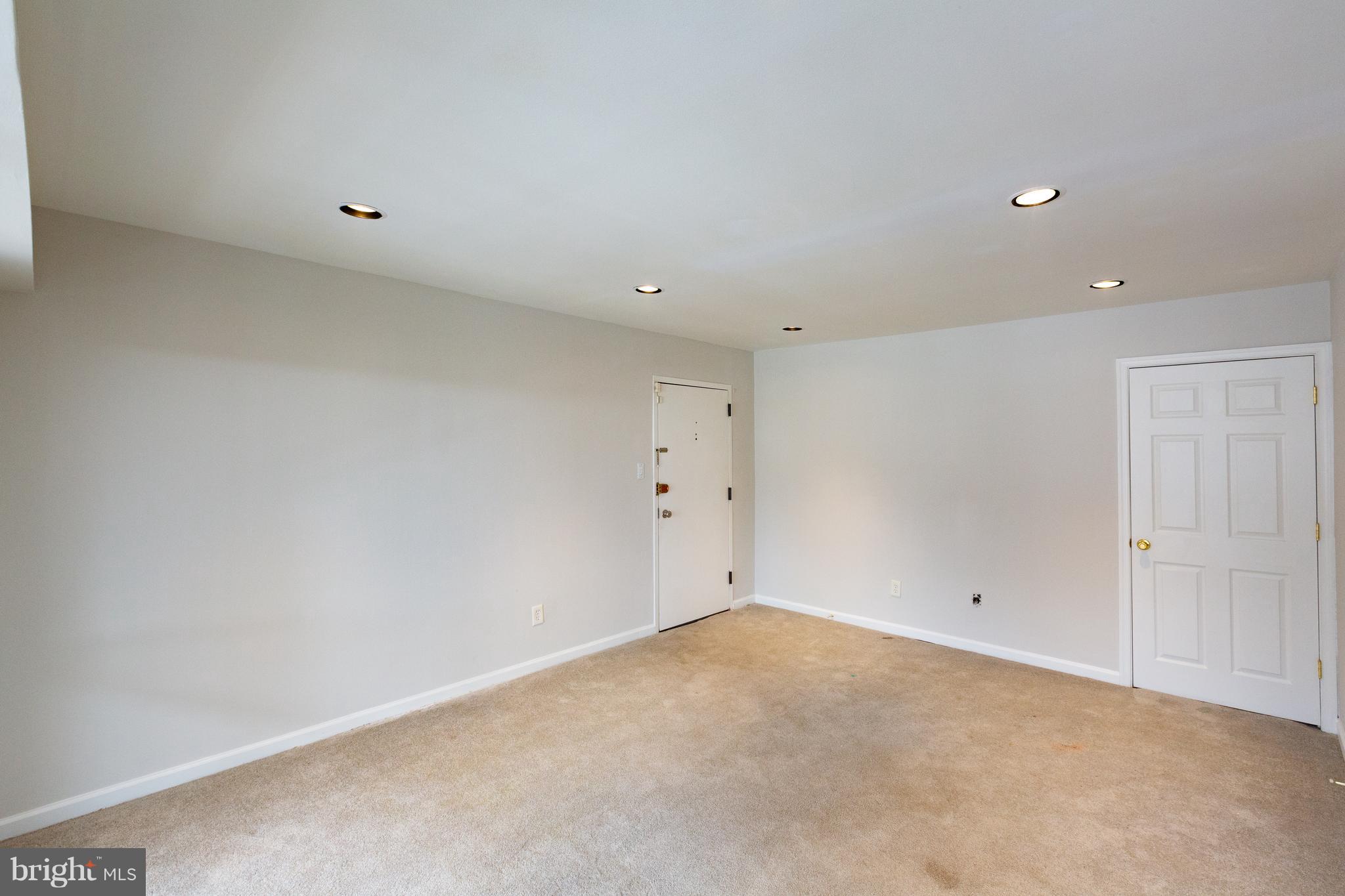 3134 Brinkley Road, Unit 11304 Temple Hills, MD 20748 - Photo 4 of 21