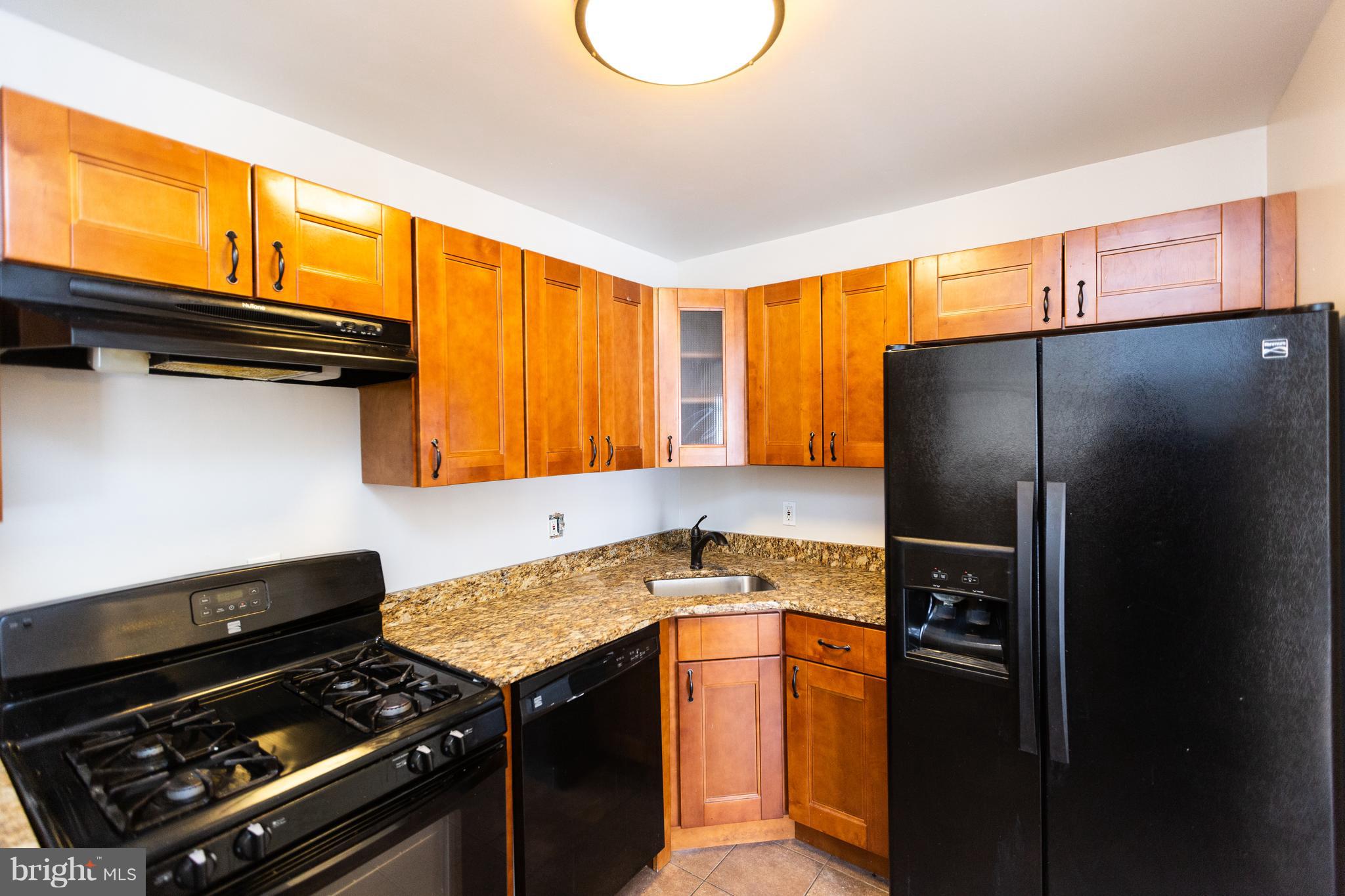 3134 Brinkley Road, Unit 11304 Temple Hills, MD 20748 - Photo 5 of 21