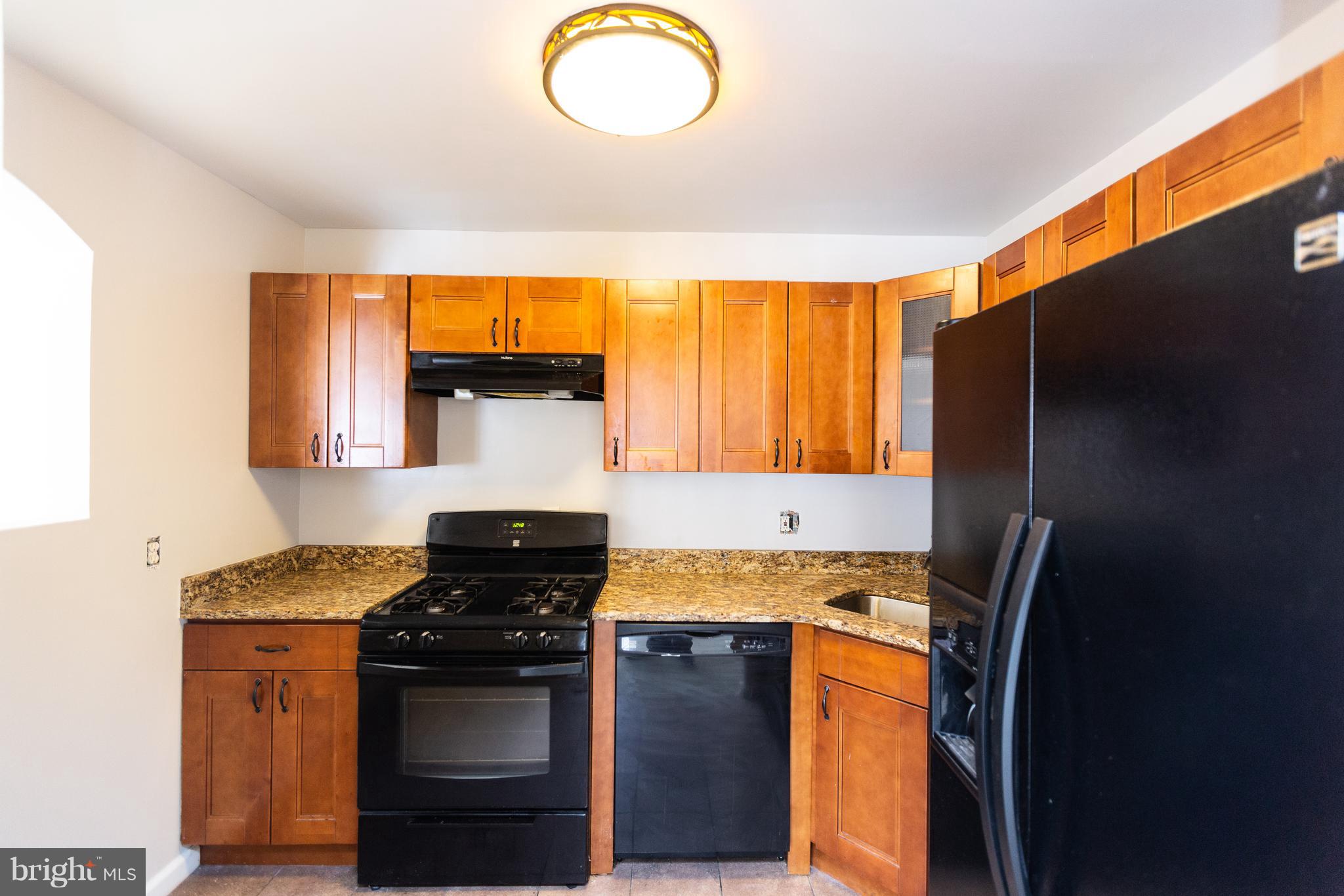 3134 Brinkley Road, Unit 11304 Temple Hills, MD 20748 - Photo 6 of 21