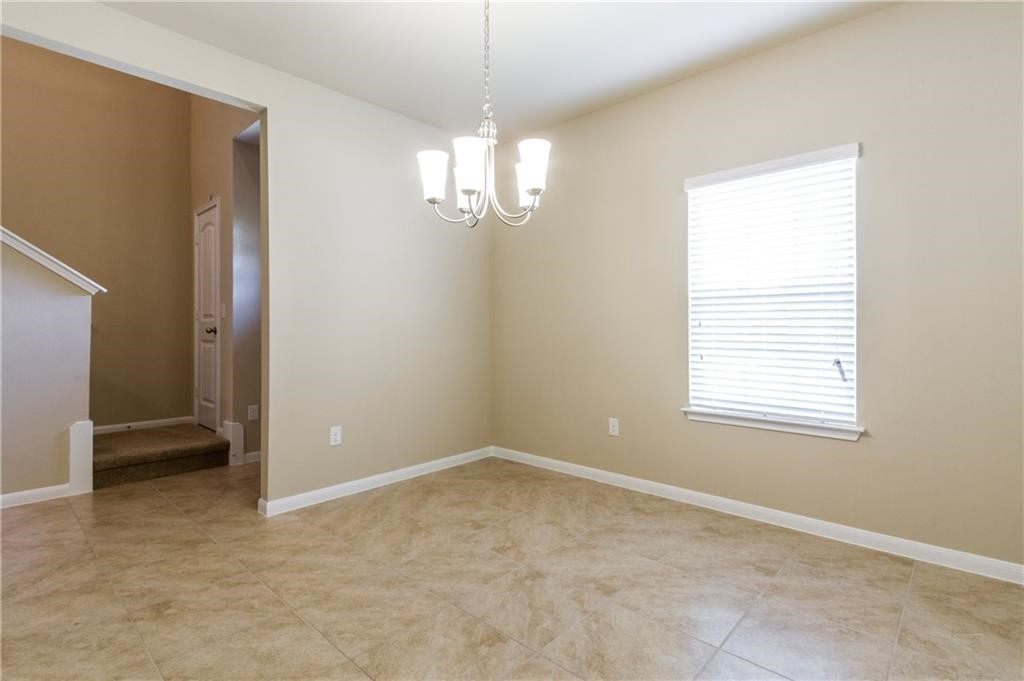6521 Ranchito Drive Austin, TX 78744 - Photo 8 of 40
