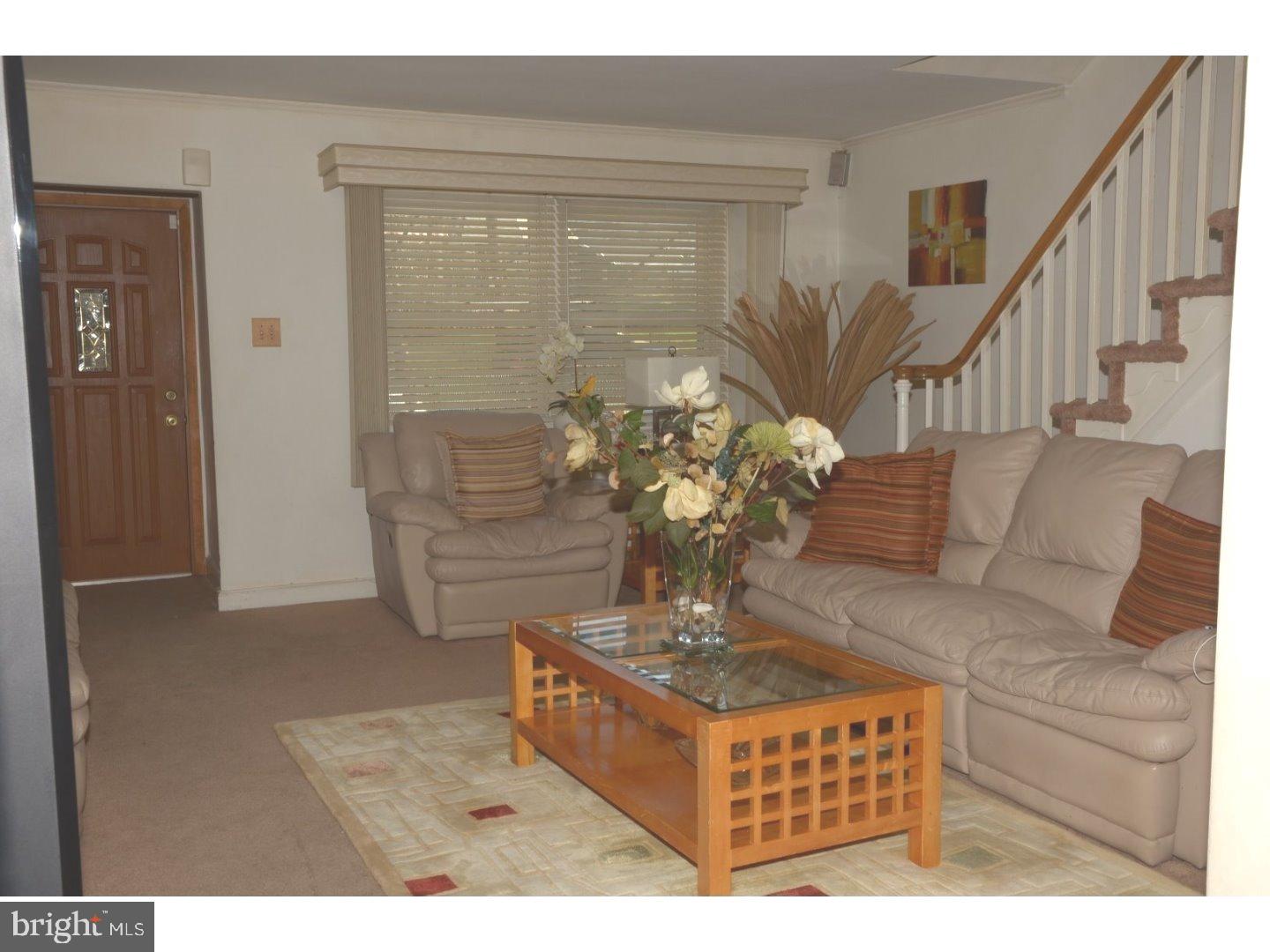 7309 Sherwood Road Philadelphia, PA 19151 - Photo 2 of 9 Gallery Image 2