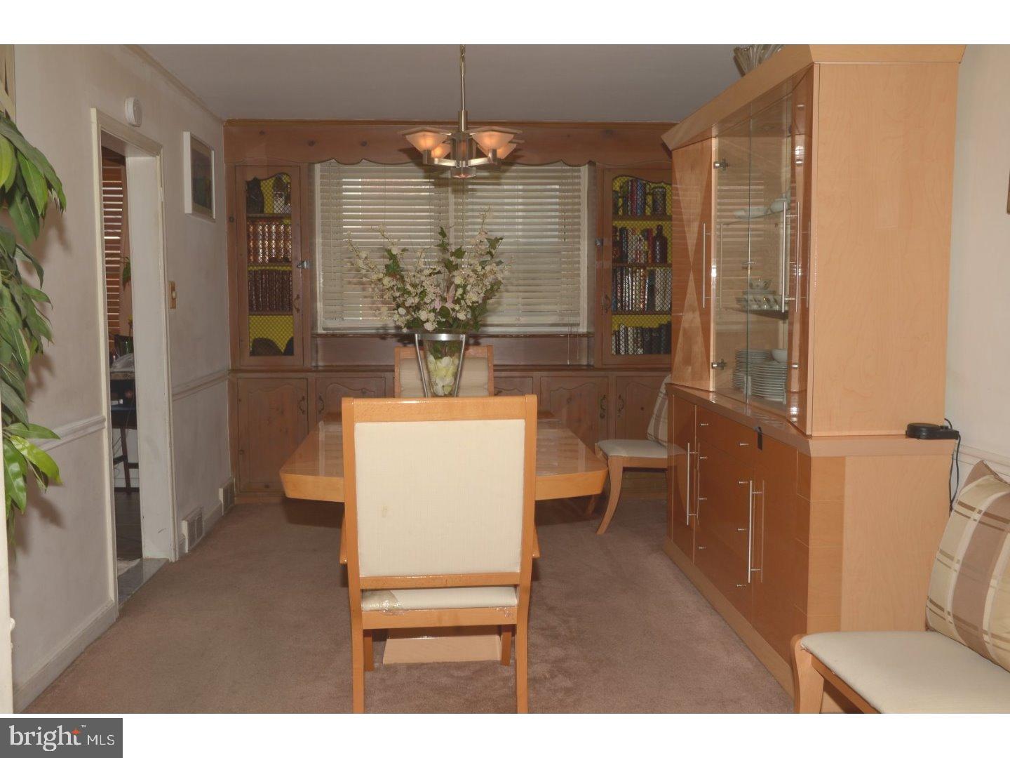 7309 Sherwood Road Philadelphia, PA 19151 - Photo 4 of 9 Gallery Image 4