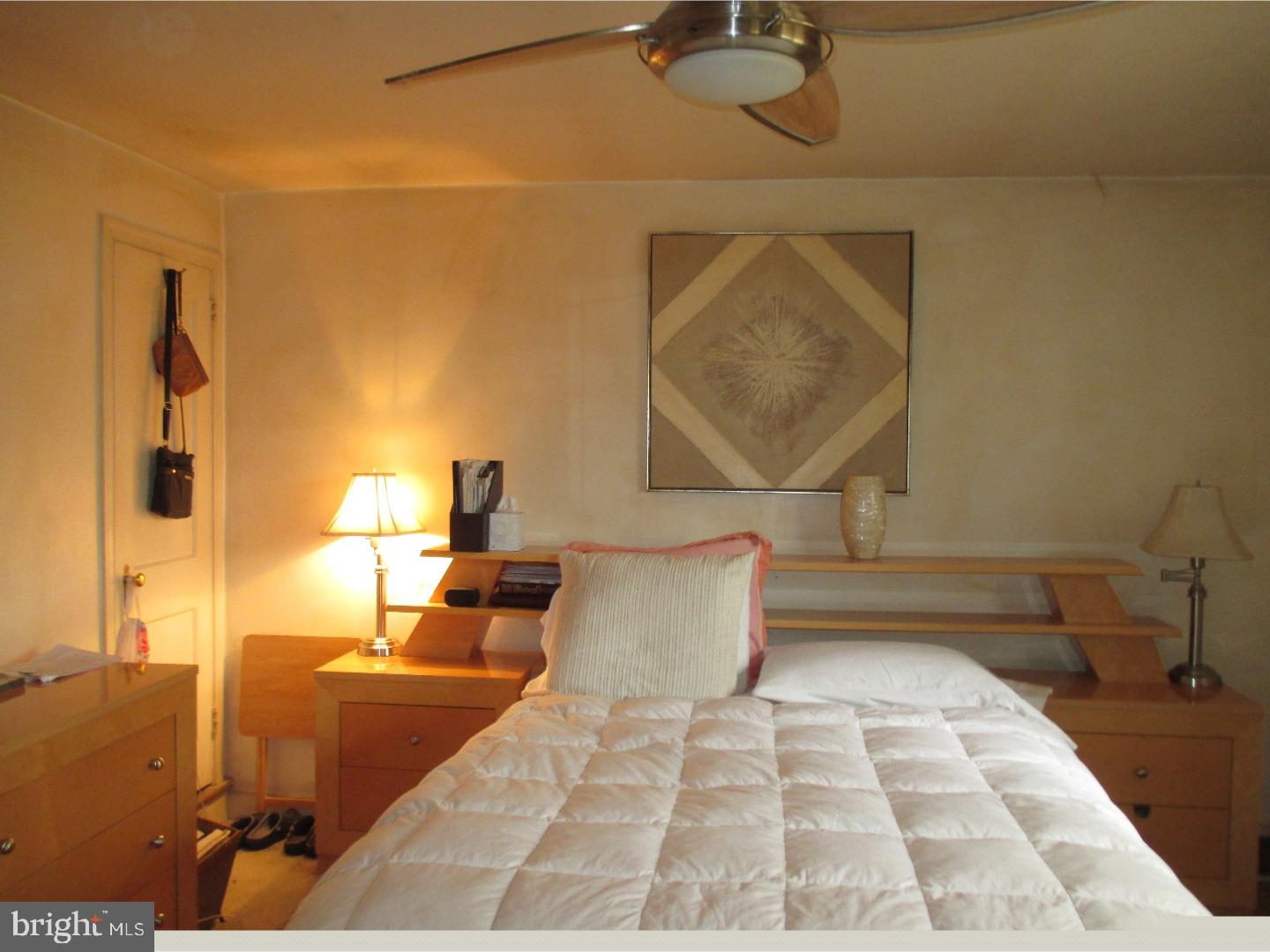 7309 Sherwood Road Philadelphia, PA 19151 - Photo 5 of 9 Gallery Image 5