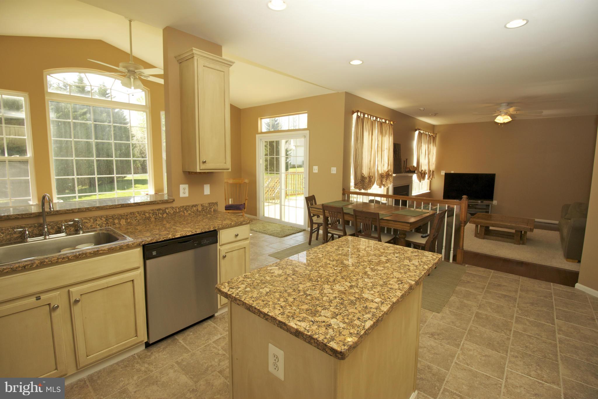 2308 Manor Spring Terrace Silver Spring, MD 20906 - Photo 3 of 30 Interior (General)
