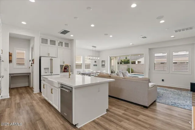 $789,900 | 10144 East Toledo Avenue, Mesa, AZ 85212