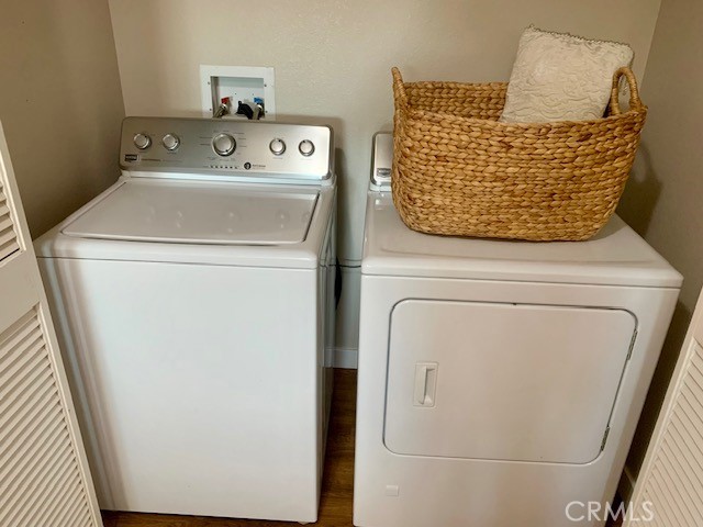 39213 Anchor Bay, Unit B Murrieta, CA 92563 - Photo 36 of 48 a utility room with dryer and washer