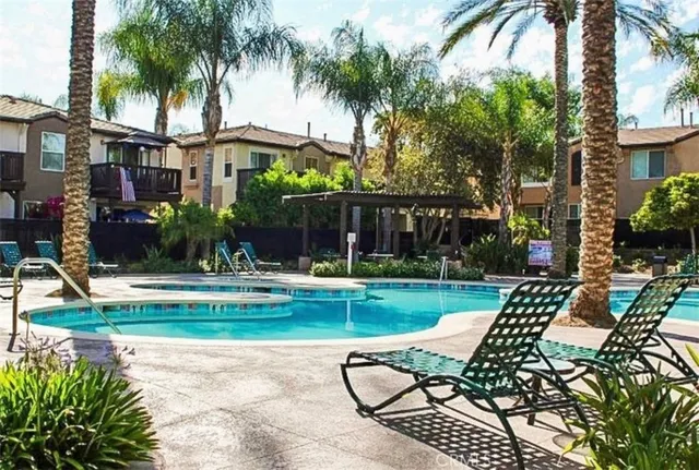 $459,900 | 39213 Anchor Bay, Unit B, Murrieta, CA 92563