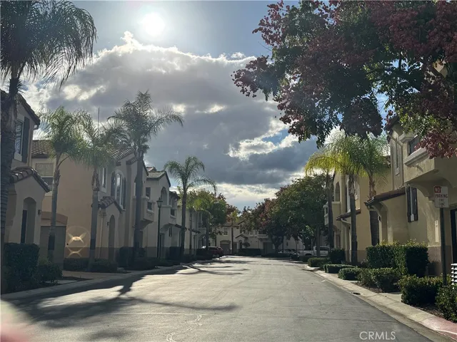 $459,900 | 39213 Anchor Bay, Unit B, Murrieta, CA 92563