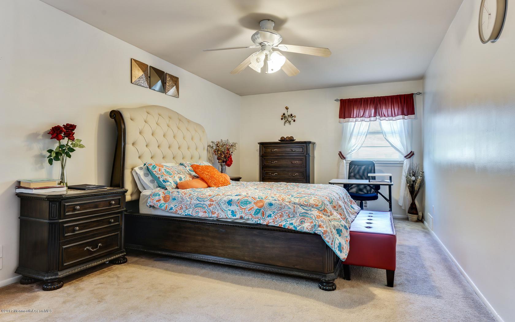 443 Union Hill Road Morganville, NJ 07751 - Photo 14 of 22 16