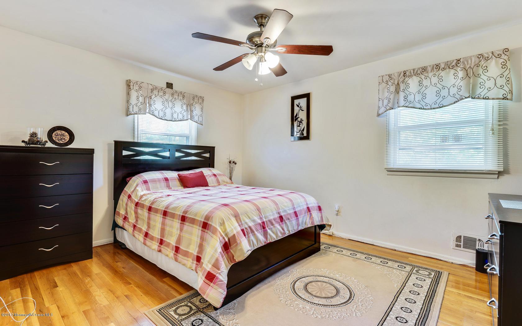 443 Union Hill Road Morganville, NJ 07751 - Photo 16 of 22 14