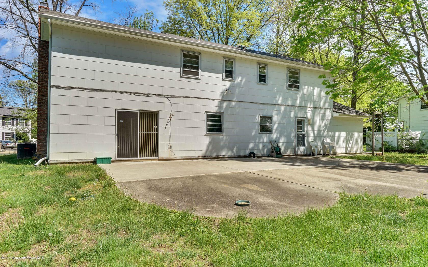 443 Union Hill Road Morganville, NJ 07751 - Photo 21 of 22 34