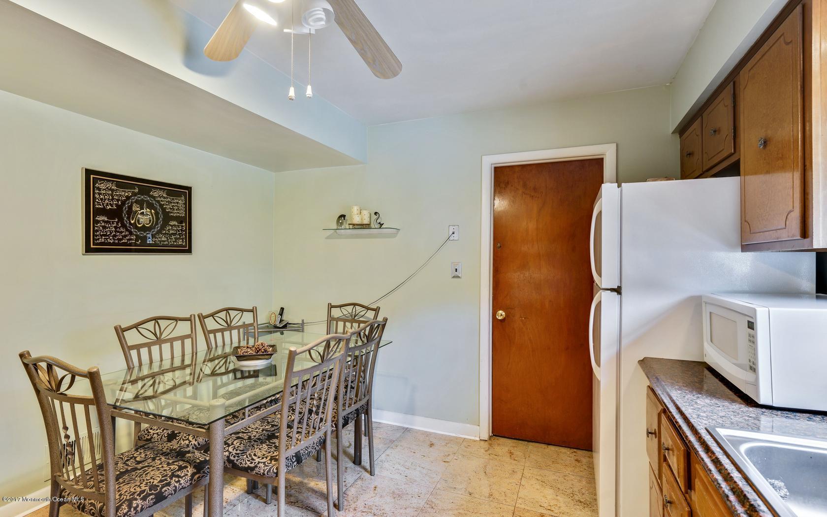 443 Union Hill Road Morganville, NJ 07751 - Photo 8 of 22 26