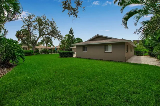 a fire hydrant in the middle of a park