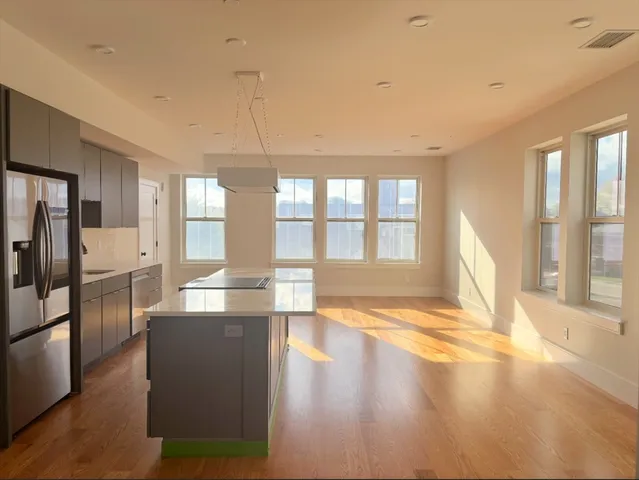 $1,090,000 | 421 High Street, Unit 308, Medford, MA 02155