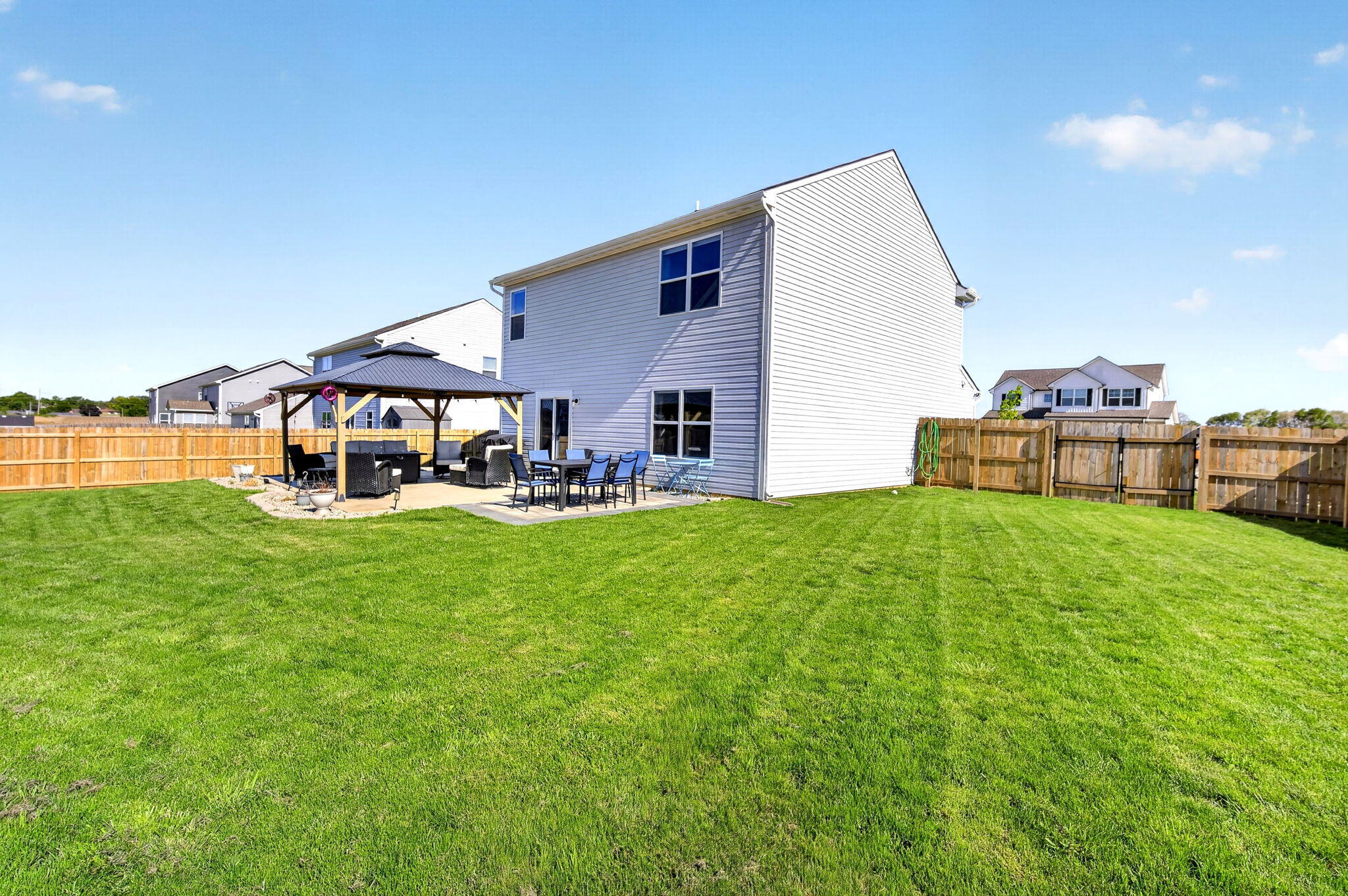 5195 Burton Drive Springfield, OH 45503 - Photo 39 of 44 39-web-or-mls-5195-burton-dr