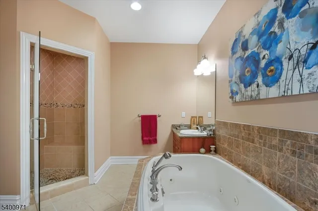 $725,000 | 60 Chestnut Street, Unit 2, Morristown, NJ 07960