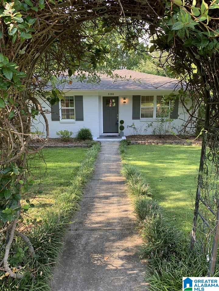 3304 Pipe Line Road Birmingham, AL 35243 - Photo 2 of 15