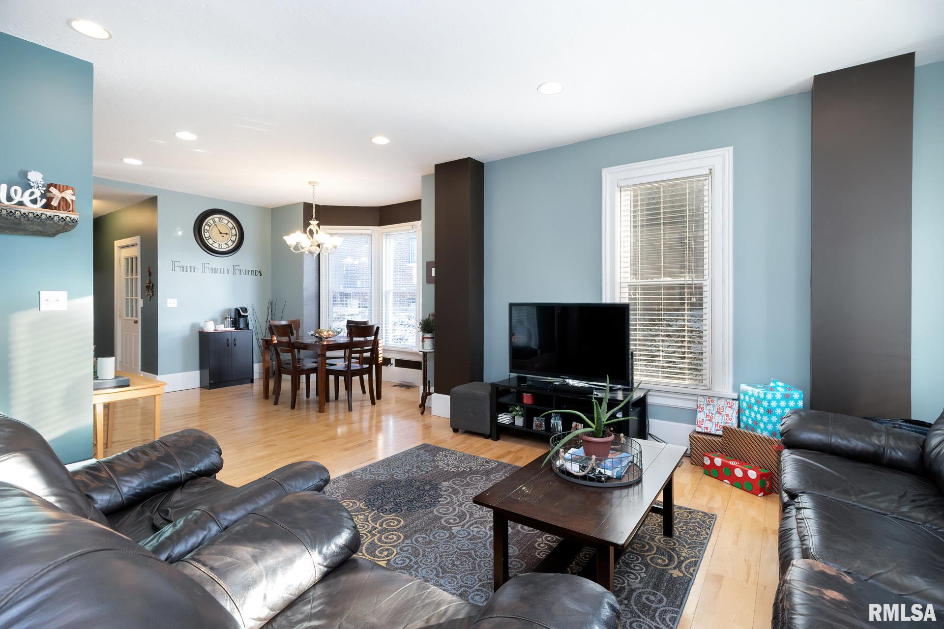 1127 Jersey Ridge Road Davenport, IA 52803 - Photo 3 of 23 Gallery Image 3