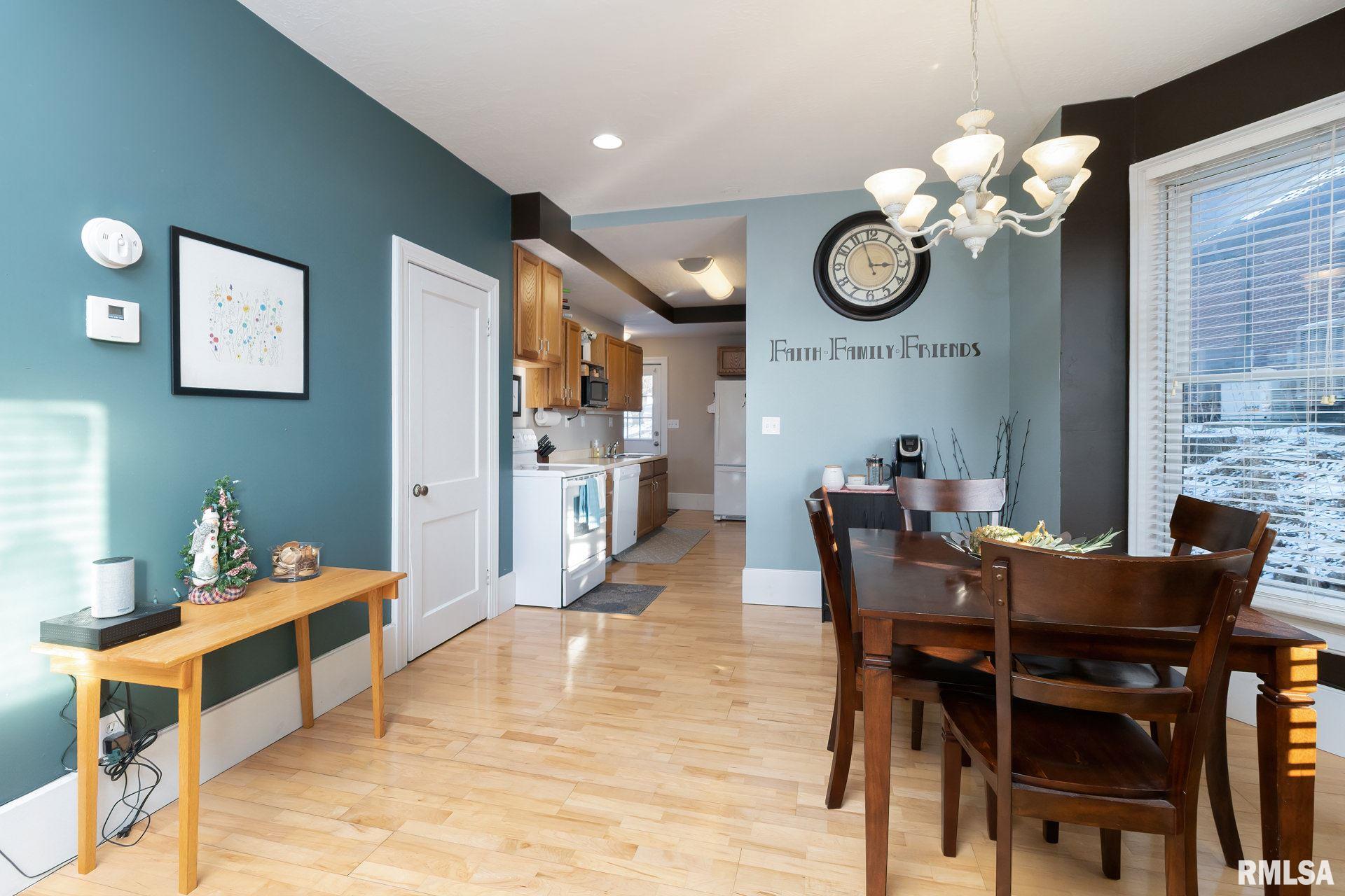 1127 Jersey Ridge Road Davenport, IA 52803 - Photo 8 of 23 Gallery Image 8