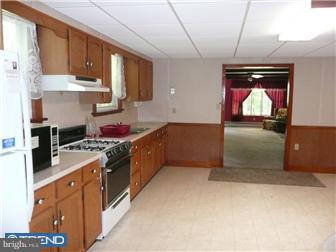 9163 Furnace Road Slatington, PA 18080 - Photo 4 of 7 Gallery Image 4