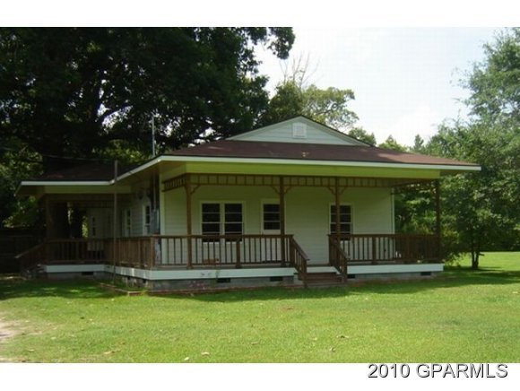 6376 Beaver Dam Road Ayden, NC 28513 - Photo 1 of 1 Primary Photo