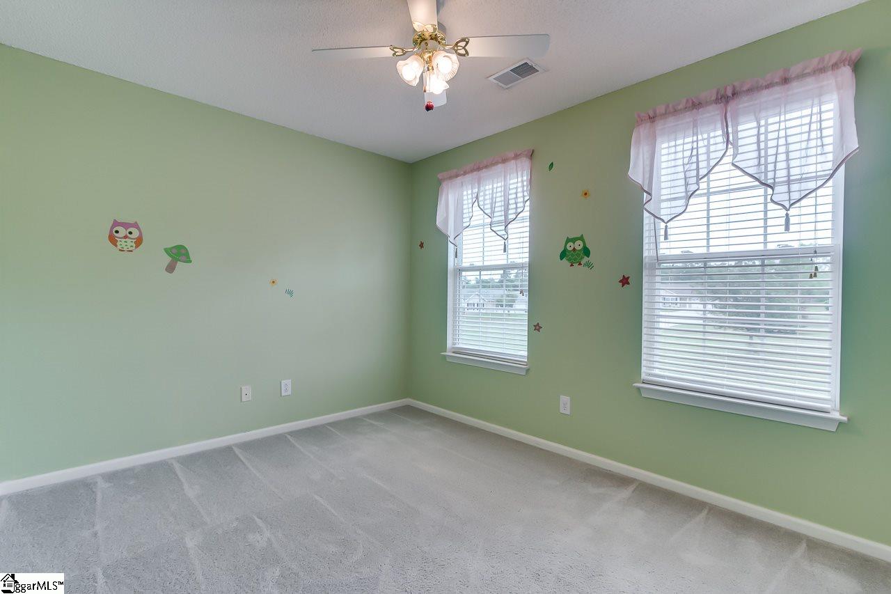 1013 Autumn Leaf Lane Fountain Inn, SC 29644 - Photo 17 of 20 Gallery Image 17