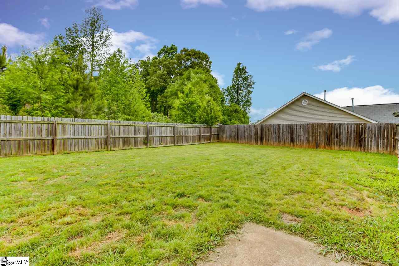 1013 Autumn Leaf Lane Fountain Inn, SC 29644 - Photo 18 of 20 Gallery Image 18