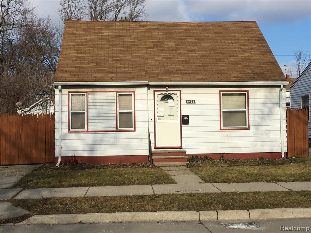 8439 Toepfer Road Warren, MI 48089 - Photo 2 of 13