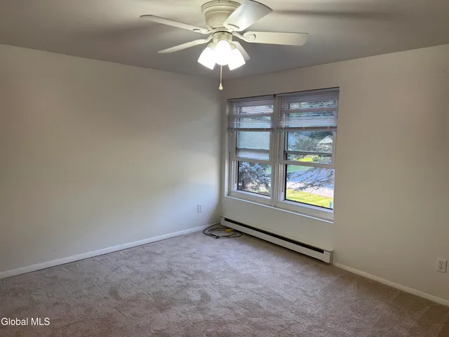 $2,500 | 63 Thimbleberry Road, Malta, NY 12020