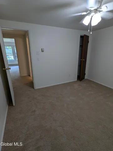 $2,500 | 63 Thimbleberry Road, Malta, NY 12020