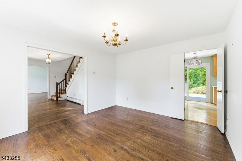 3 Elm Street Chester, NJ 07930 - Photo 7 of 40