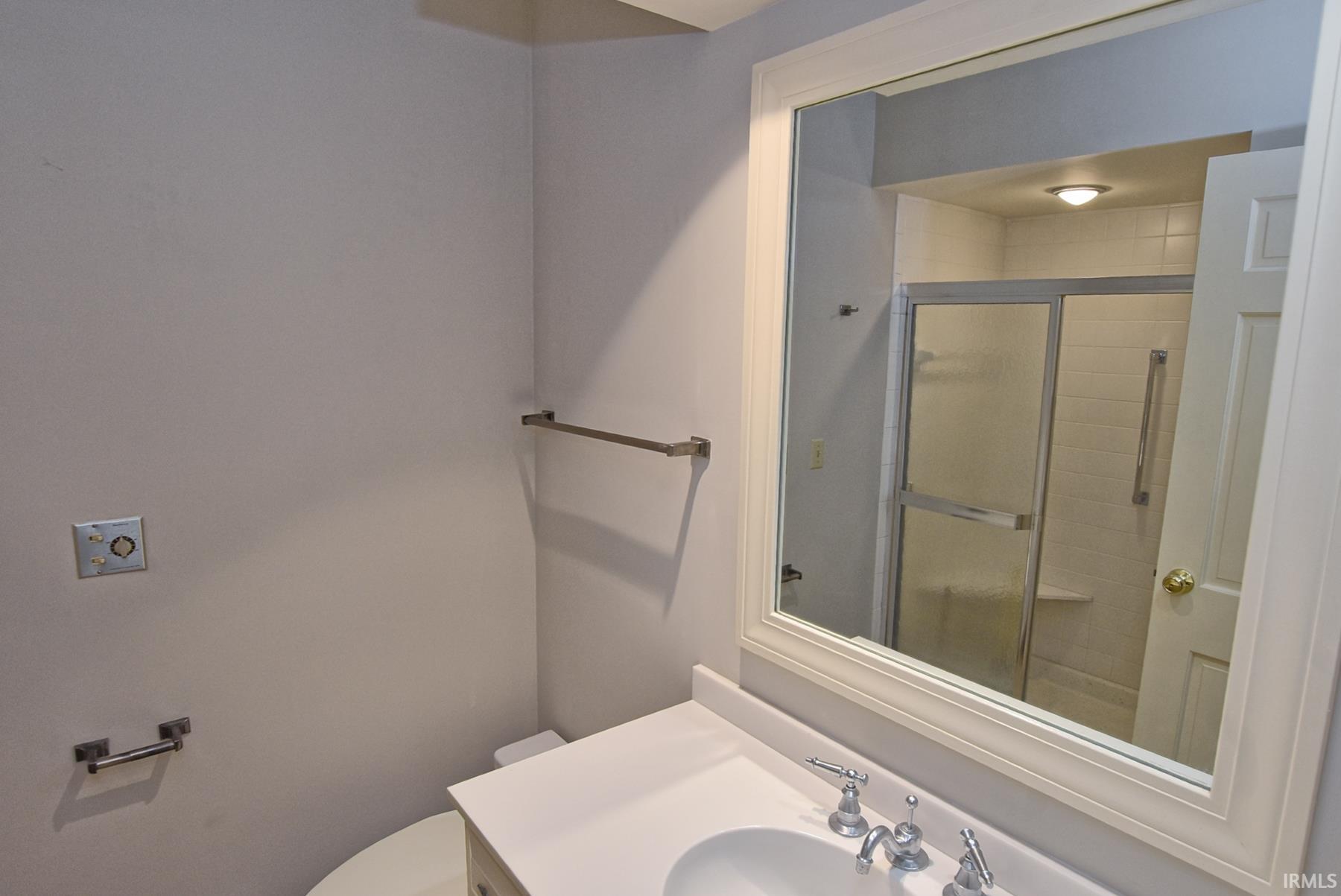 4007 Fairfax Road Evansville, IN 47710 - Photo 12 of 28