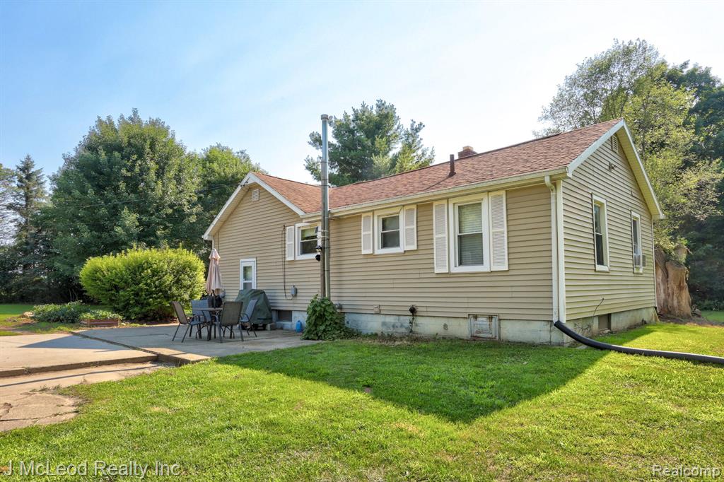 1170 West Dodge Road Clio, MI 48420 - Photo 23 of 32