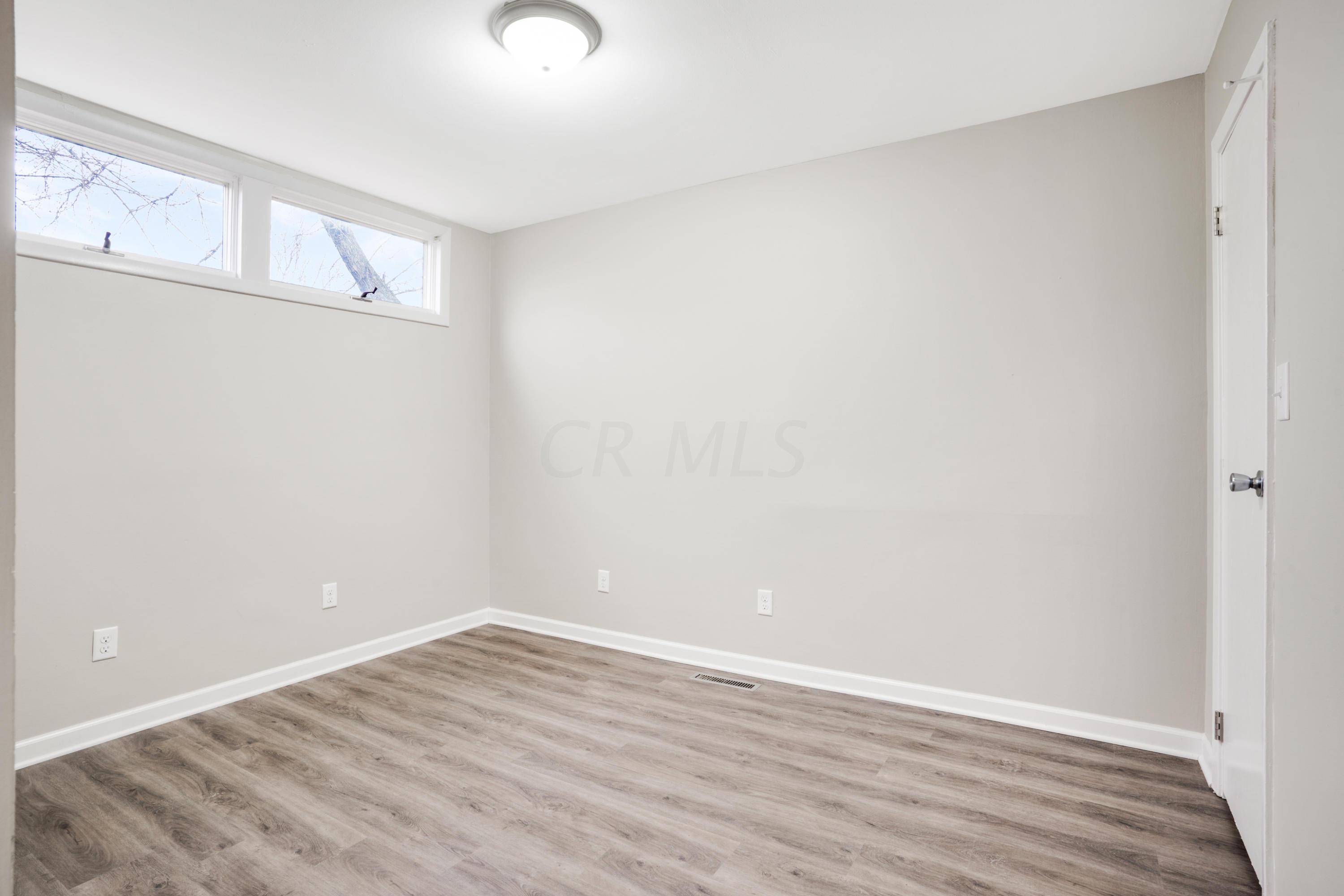 3424 Claretta Road Columbus, OH 43232 - Photo 20 of 37 Gallery Image 20