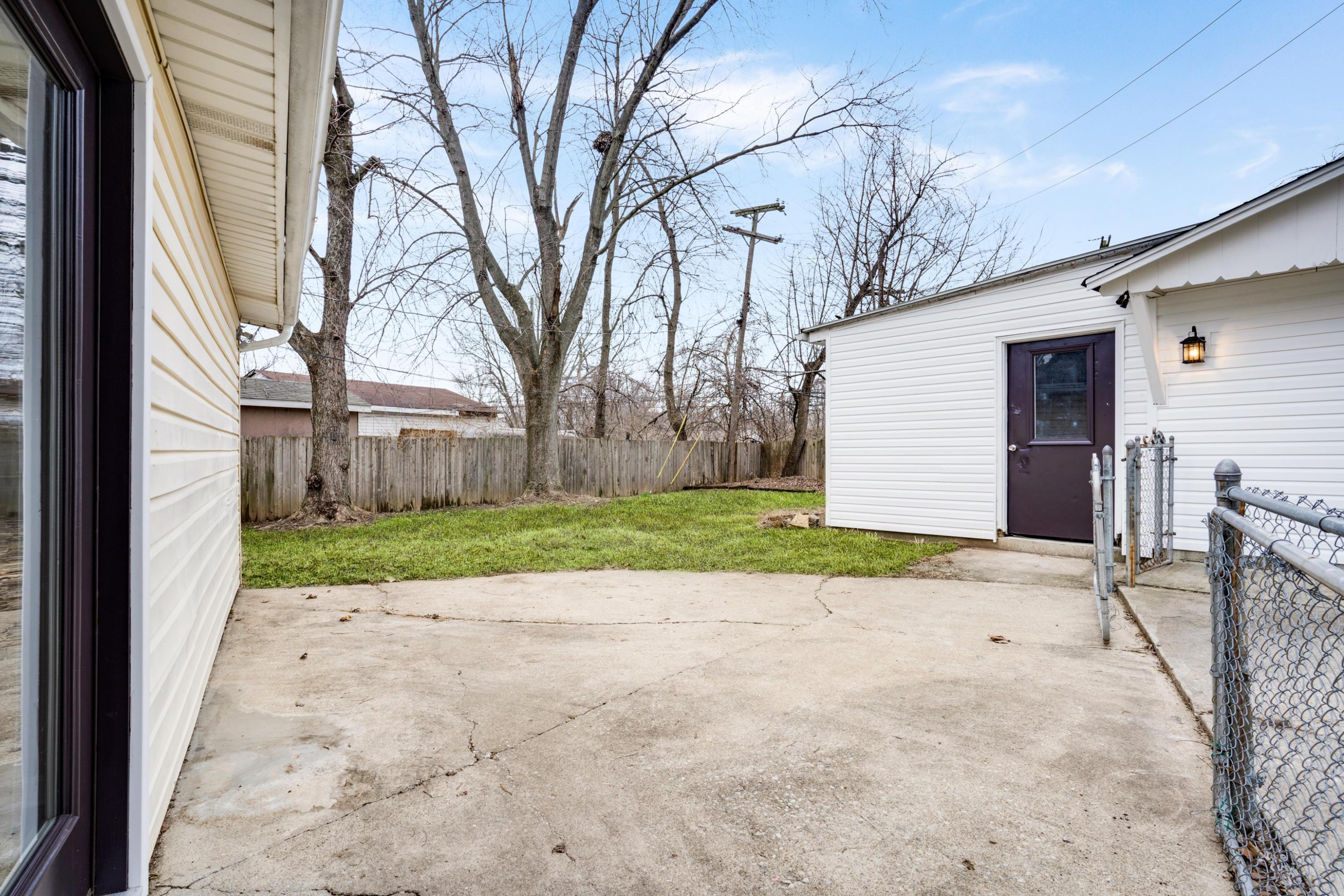 3424 Claretta Road Columbus, OH 43232 - Photo 36 of 37 Gallery Image 36