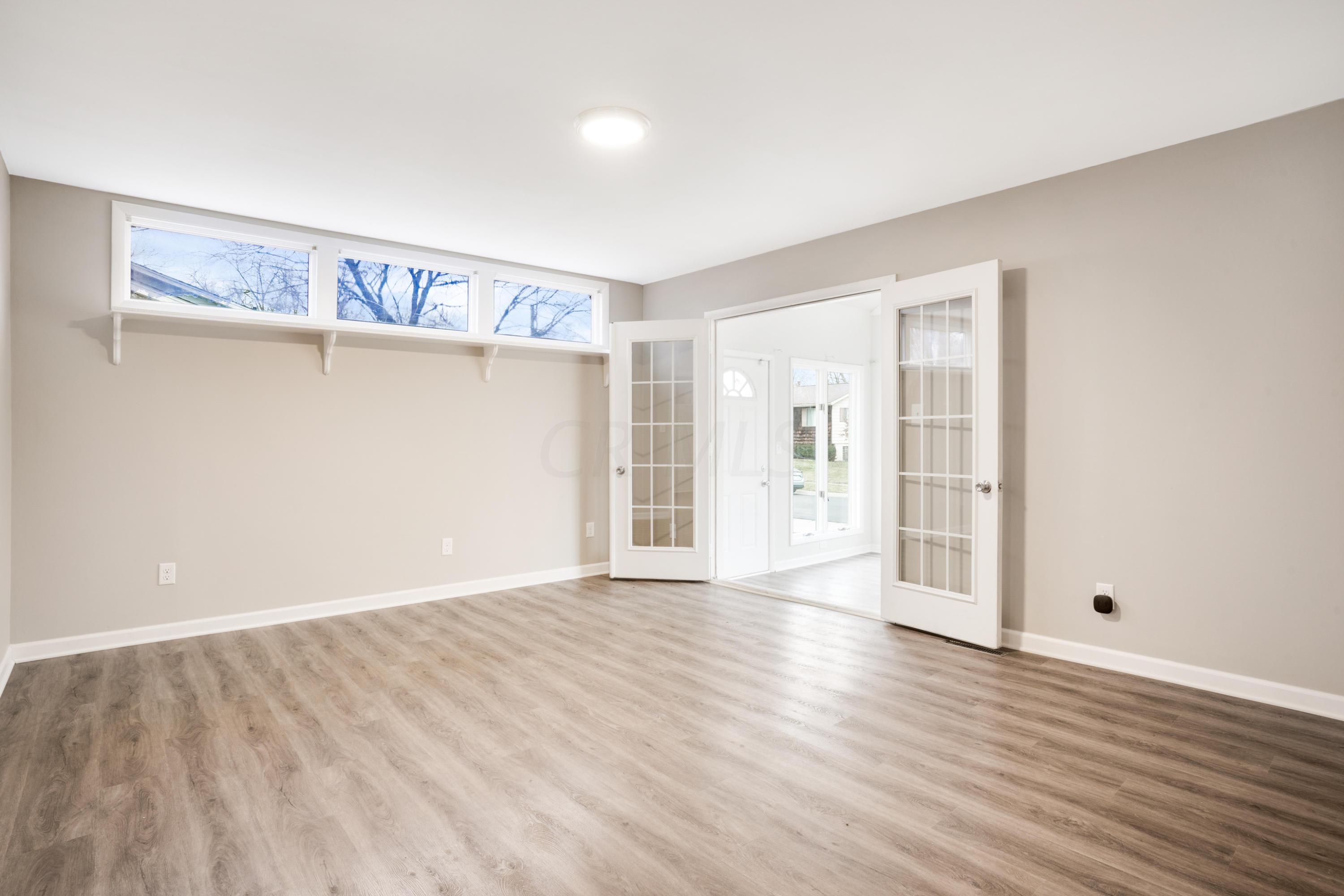 3424 Claretta Road Columbus, OH 43232 - Photo 6 of 37 Gallery Image 6